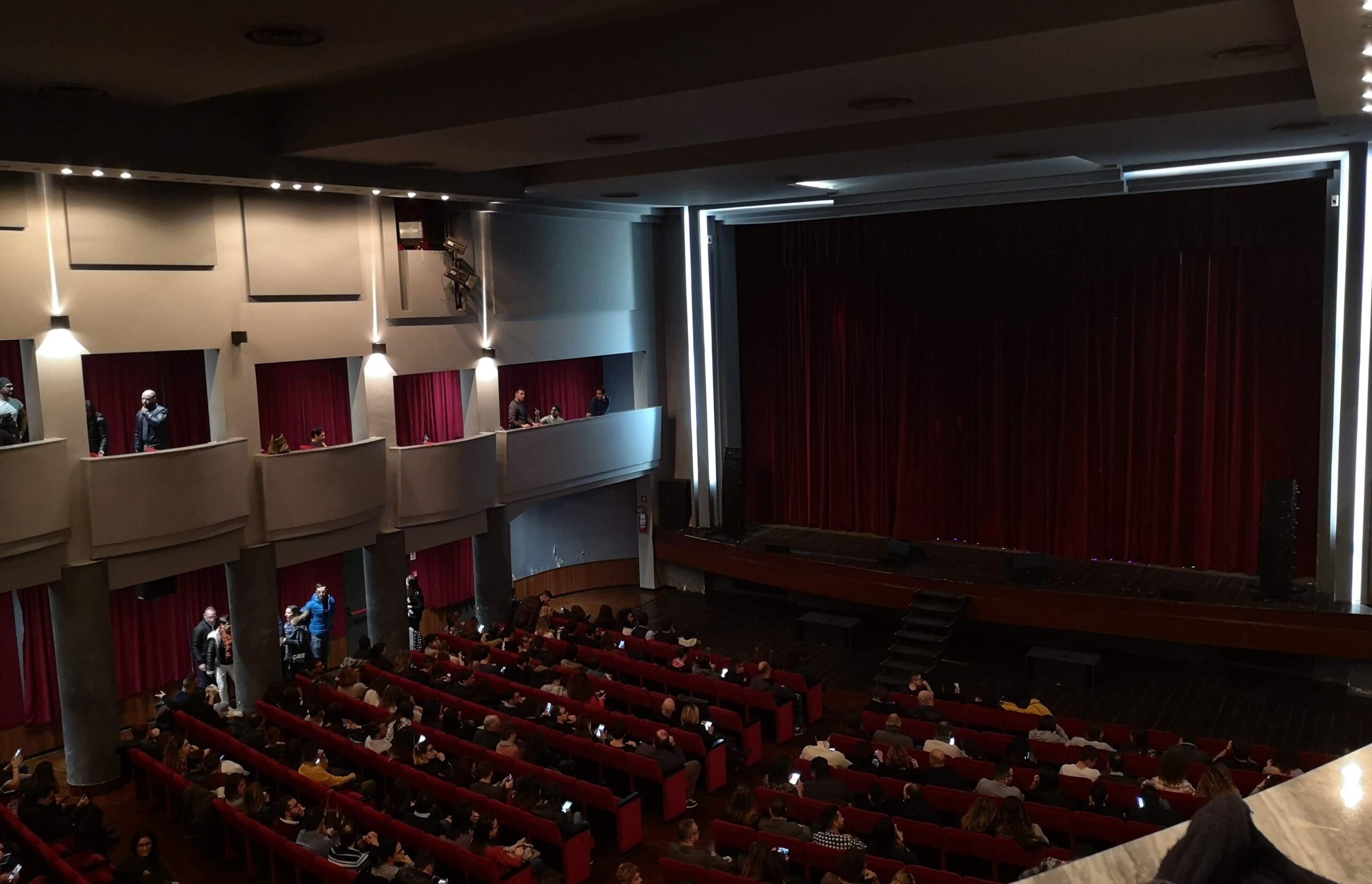 Sala del Teatro Massimo di Pescara, sede dell'incontro FLA 2026 con Francesca Giannone